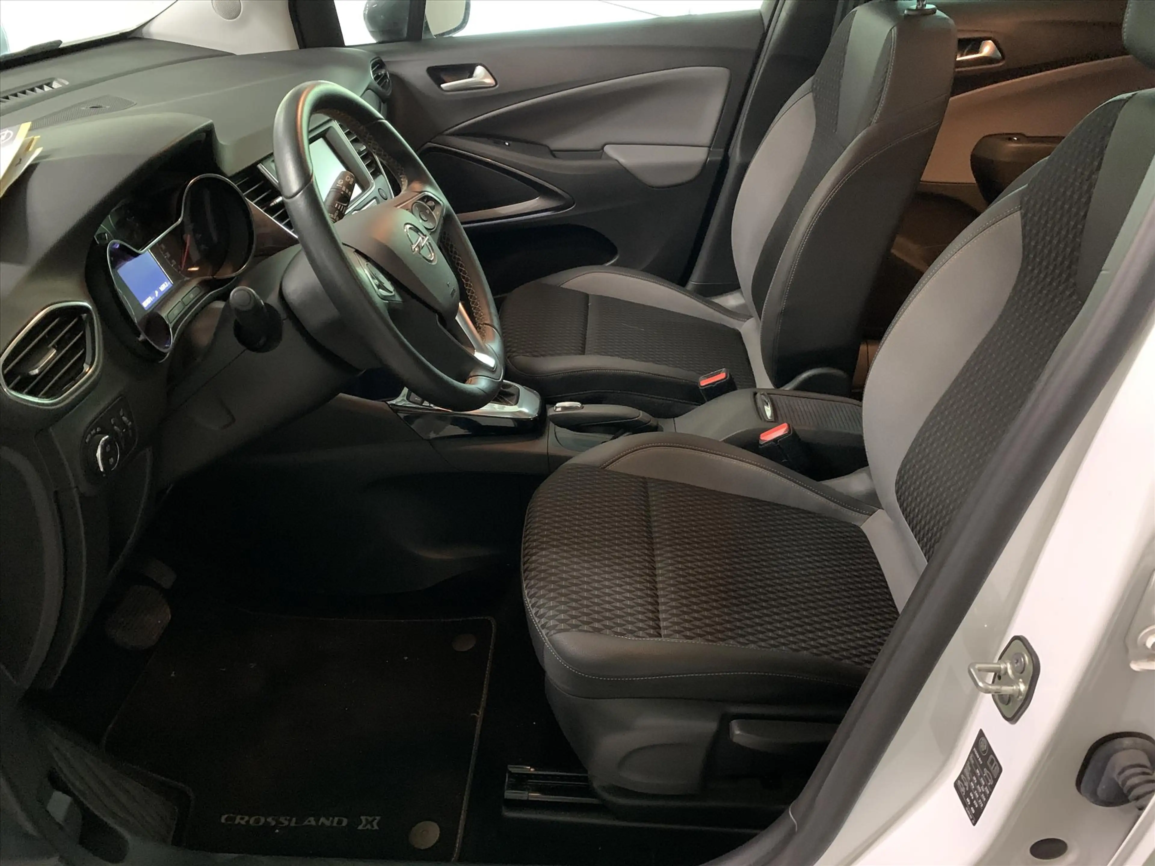 Opel Crossland X 1.2 Turbo 110pk Start/Stop Aut Innovation *CAMERA* — photo 7