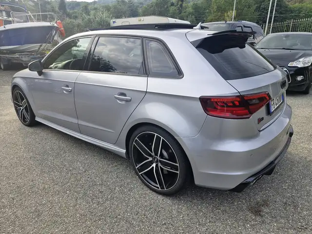 Audi S3 view 5