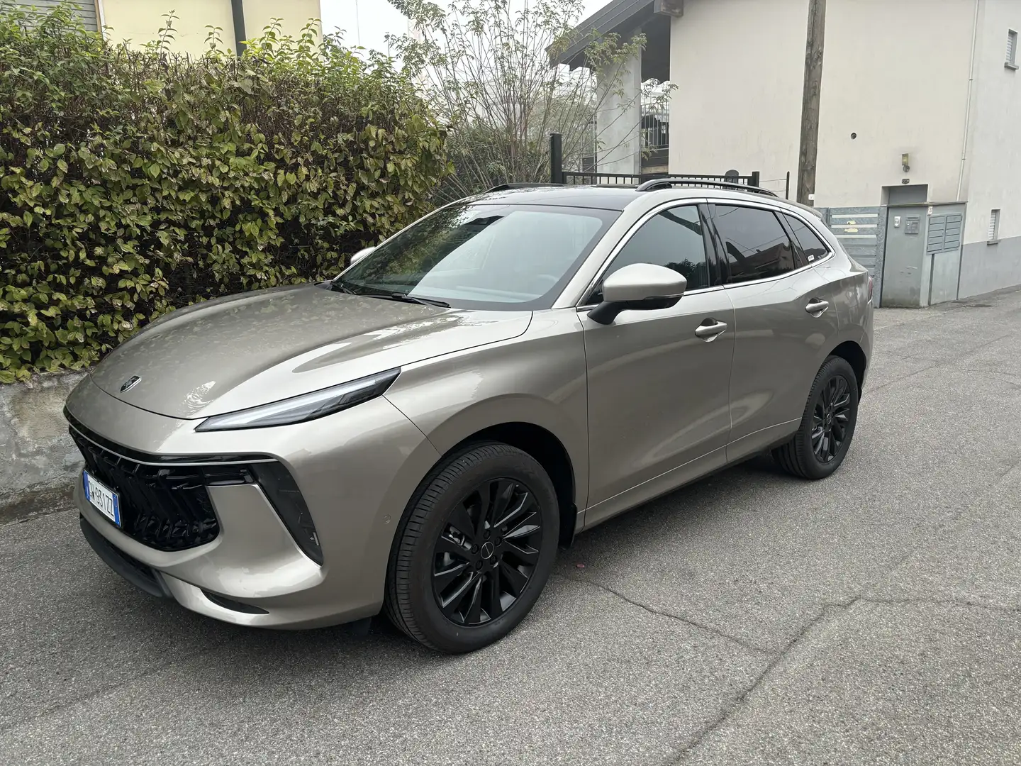 Forthing T5 Evo Friday 1.5 auto - 1