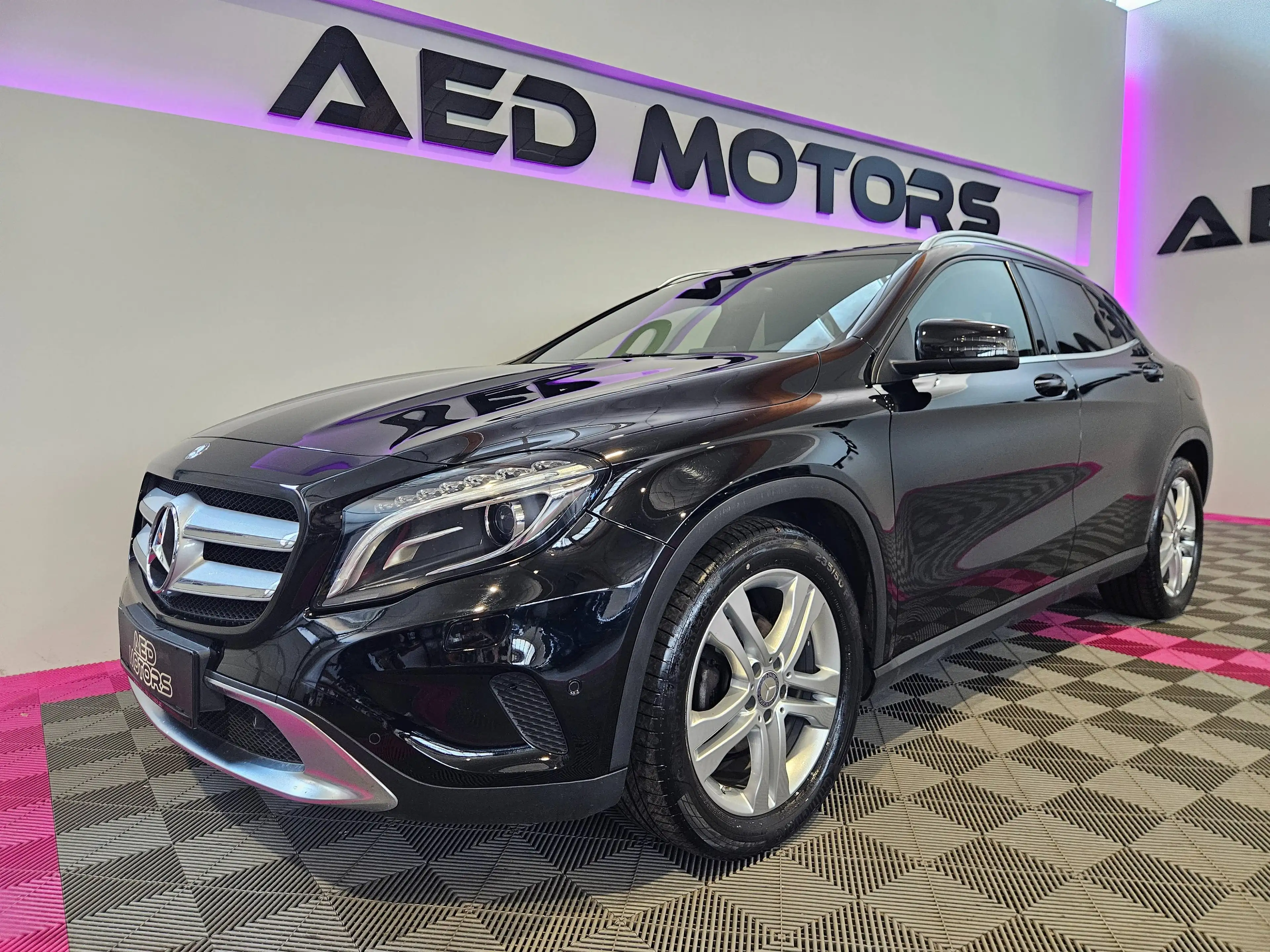 Mercedes-Benz GLA 180 GLA 180 CDI 1.Besitz — photo 2