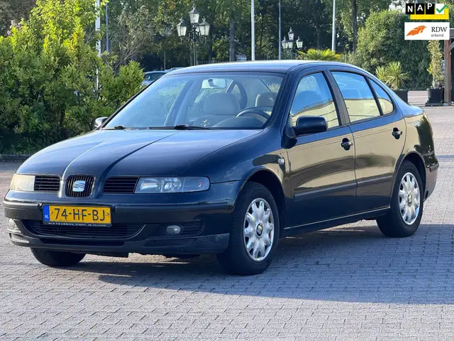 SEAT Toledo 1.6-16V Signo | APK 28-06-2027 | Airco | Elektrisc