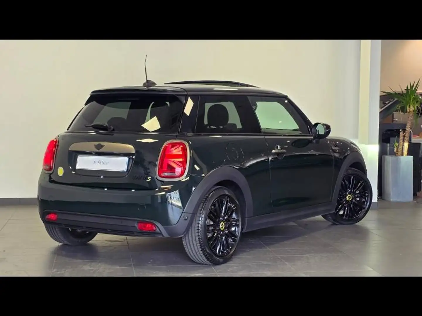 MINI Cooper SE Cooper SE 184ch Edition Resolute Plus BVA Groen - 2