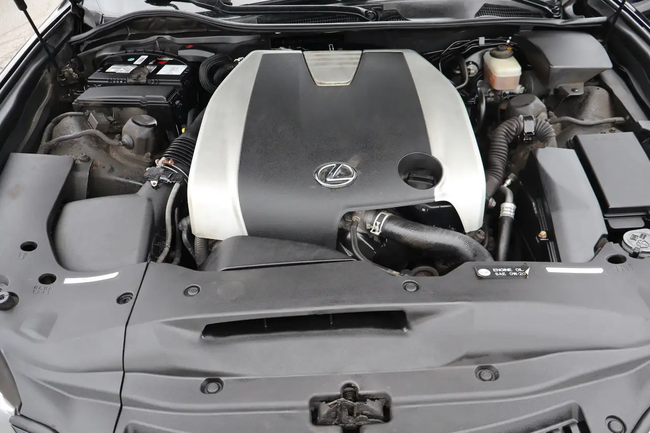 Lexus GS photo Lexus GS