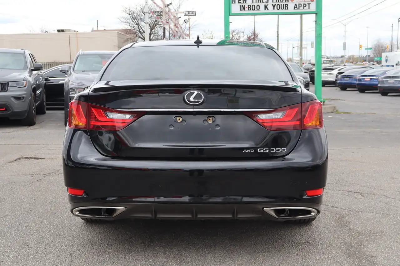 Lexus GS photo Lexus GS