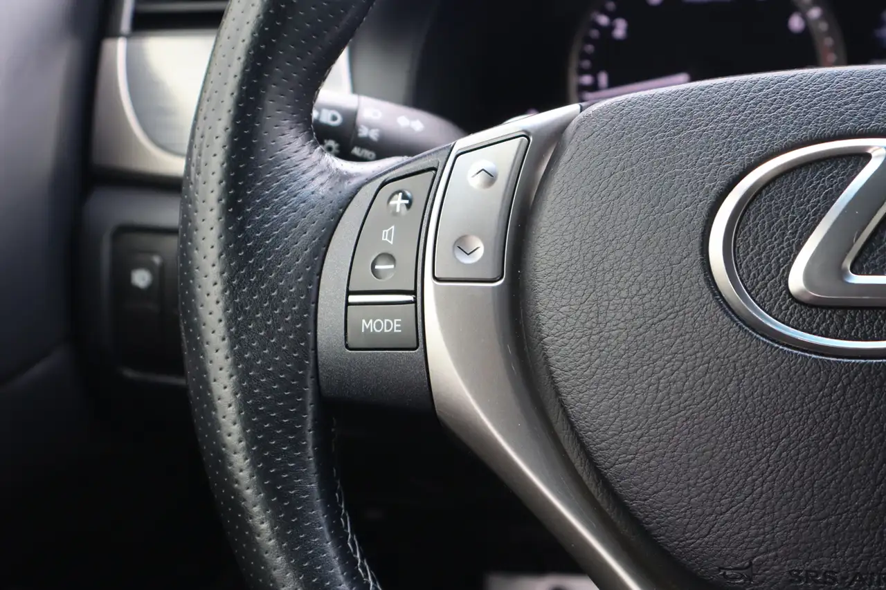 Lexus GS photo Lexus GS