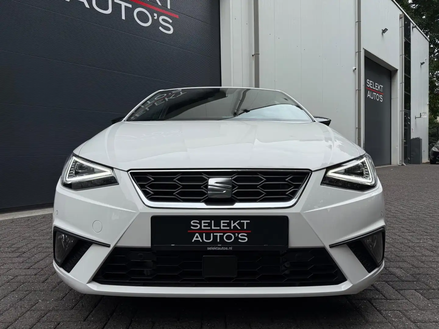 SEAT Ibiza 1.0 EcoTSI FR Plus Connect DSG 110 Pk Xenon/LED/Cr Blanc - 2