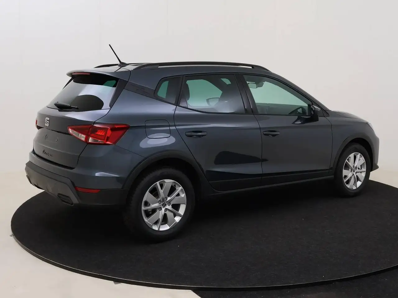 SEAT Arona 1.0 TSI Play Plus DSG Play Plus, миниатюра 3