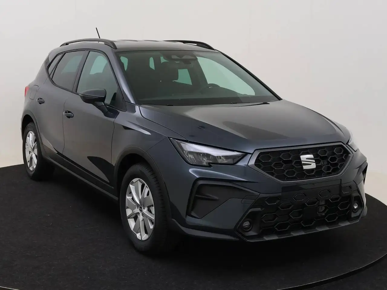 SEAT Arona 1.0 TSI Play Plus DSG Play Plus, миниатюра 2