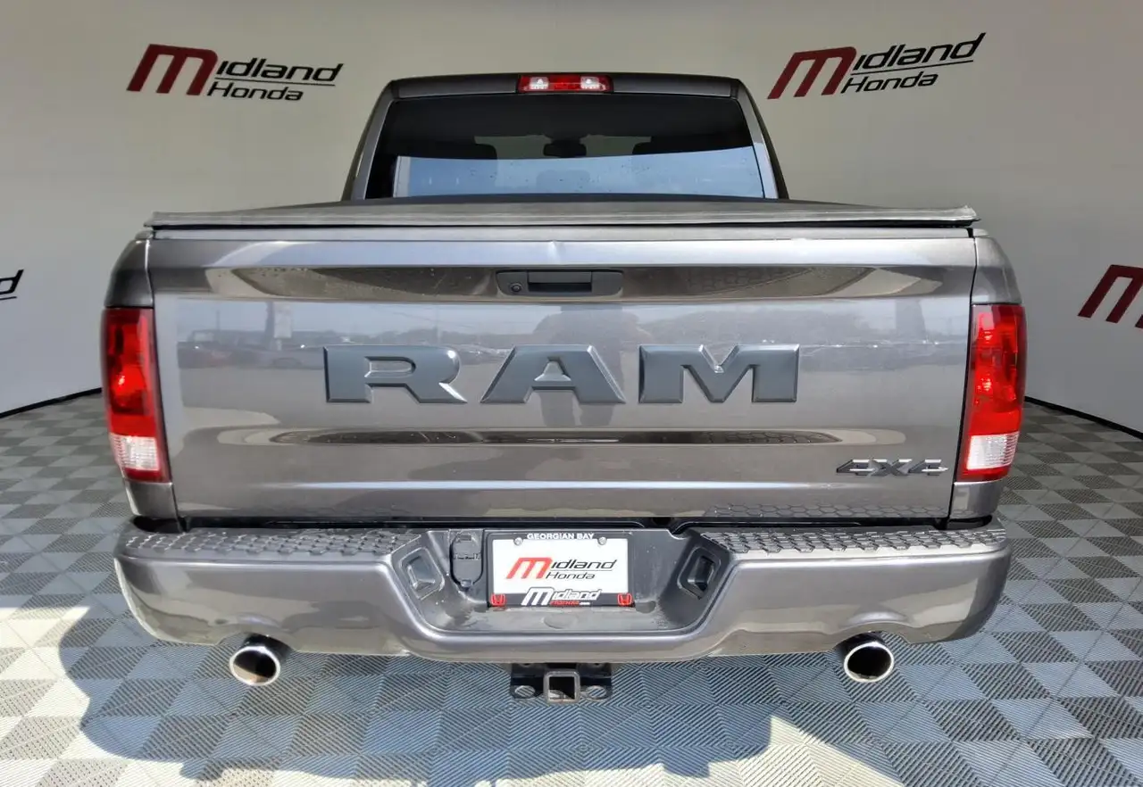 RAM 1500 снимка RAM 1500
