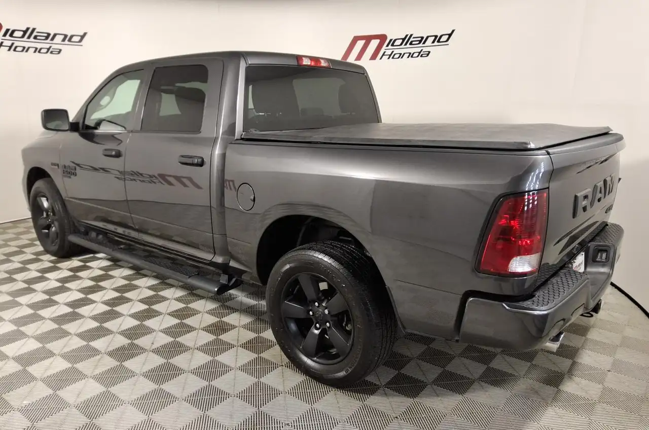 RAM 1500 снимка RAM 1500