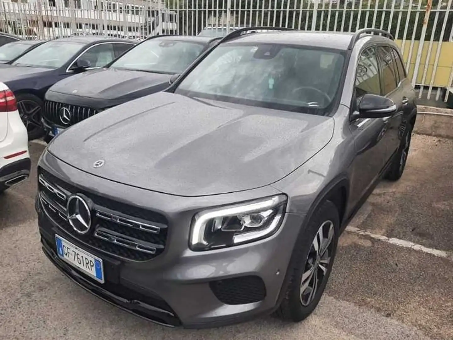 Mercedes-Benz GLB 200 d Sport Plus auto Gris - 2