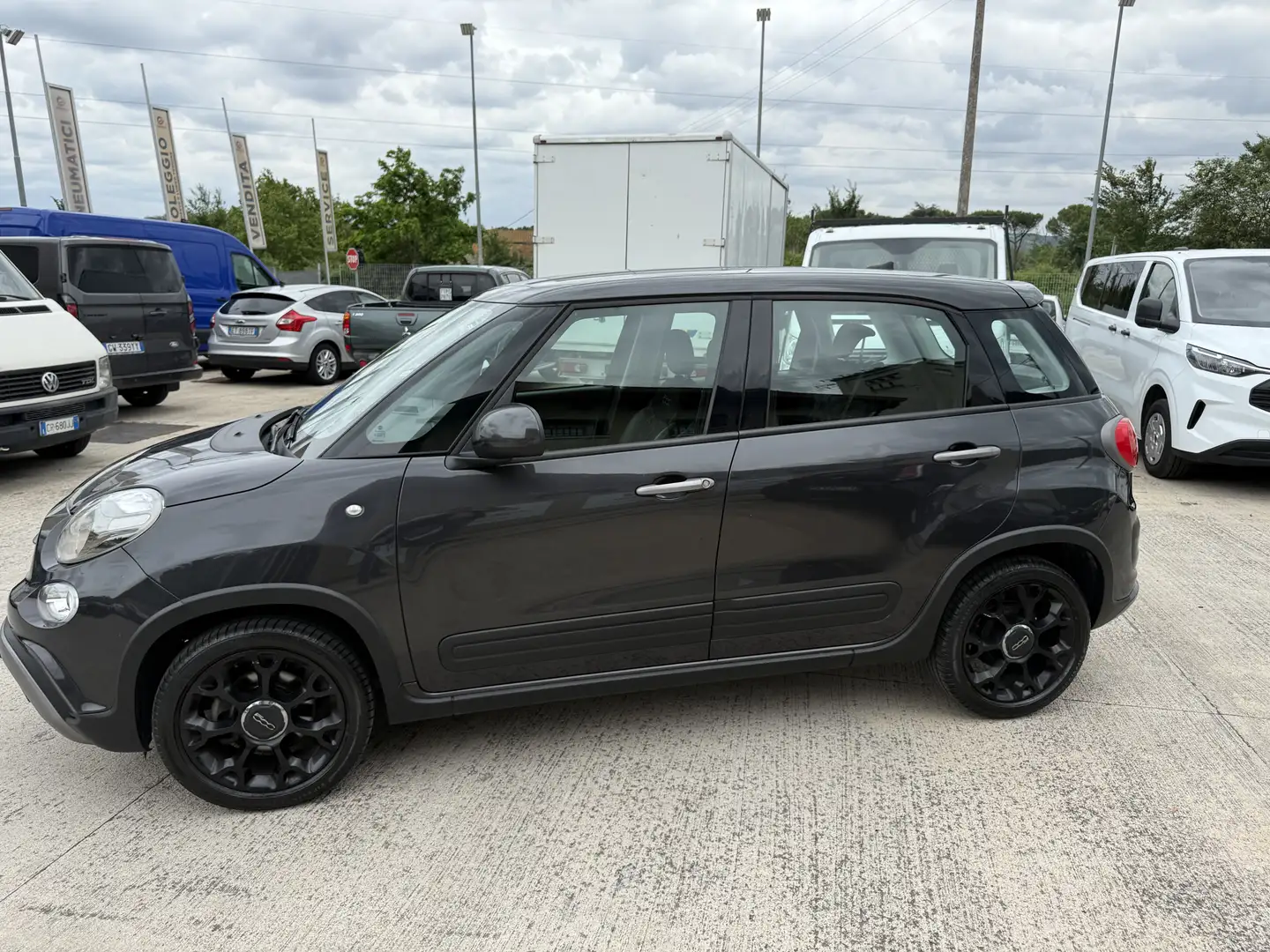Fiat 500L 500L Cross 1.4 s Grau - 2