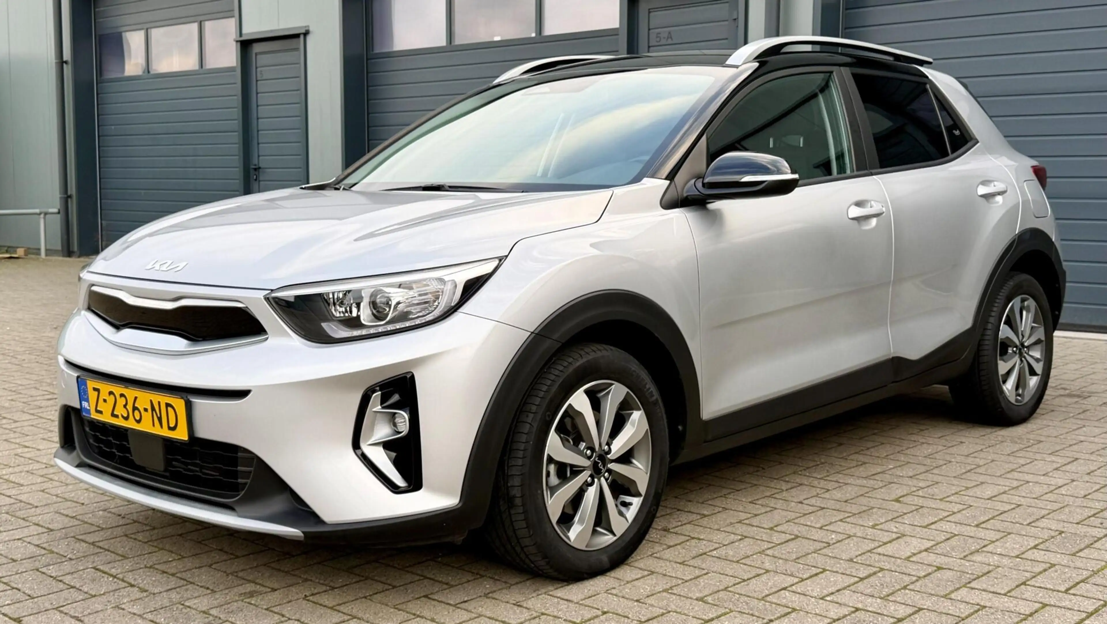 Kia Stonic 1.0 T-GDi MHEV DynamicLine | LAGE KM | BJ. 2023 | — photo 6