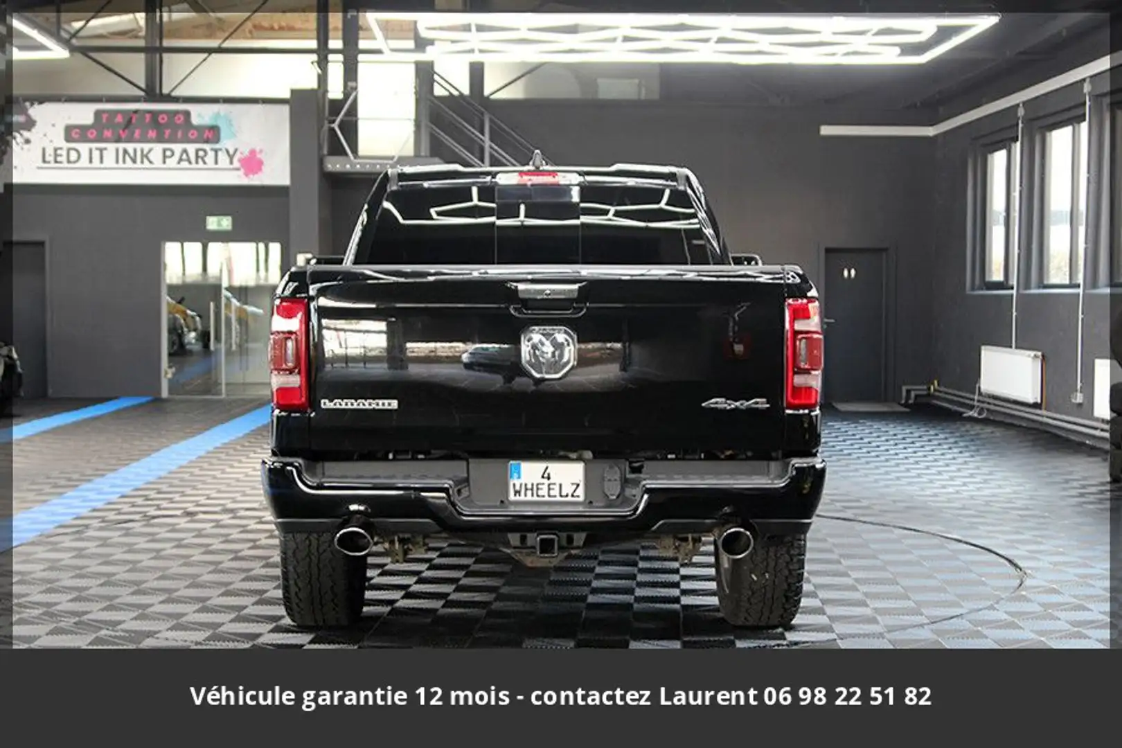 Dodge RAM Sport Night 5.7L 4x4 Tout compris hors homologatio Noir - 2