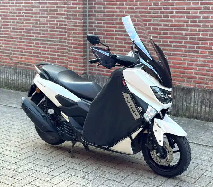 Yamaha NMAX 125