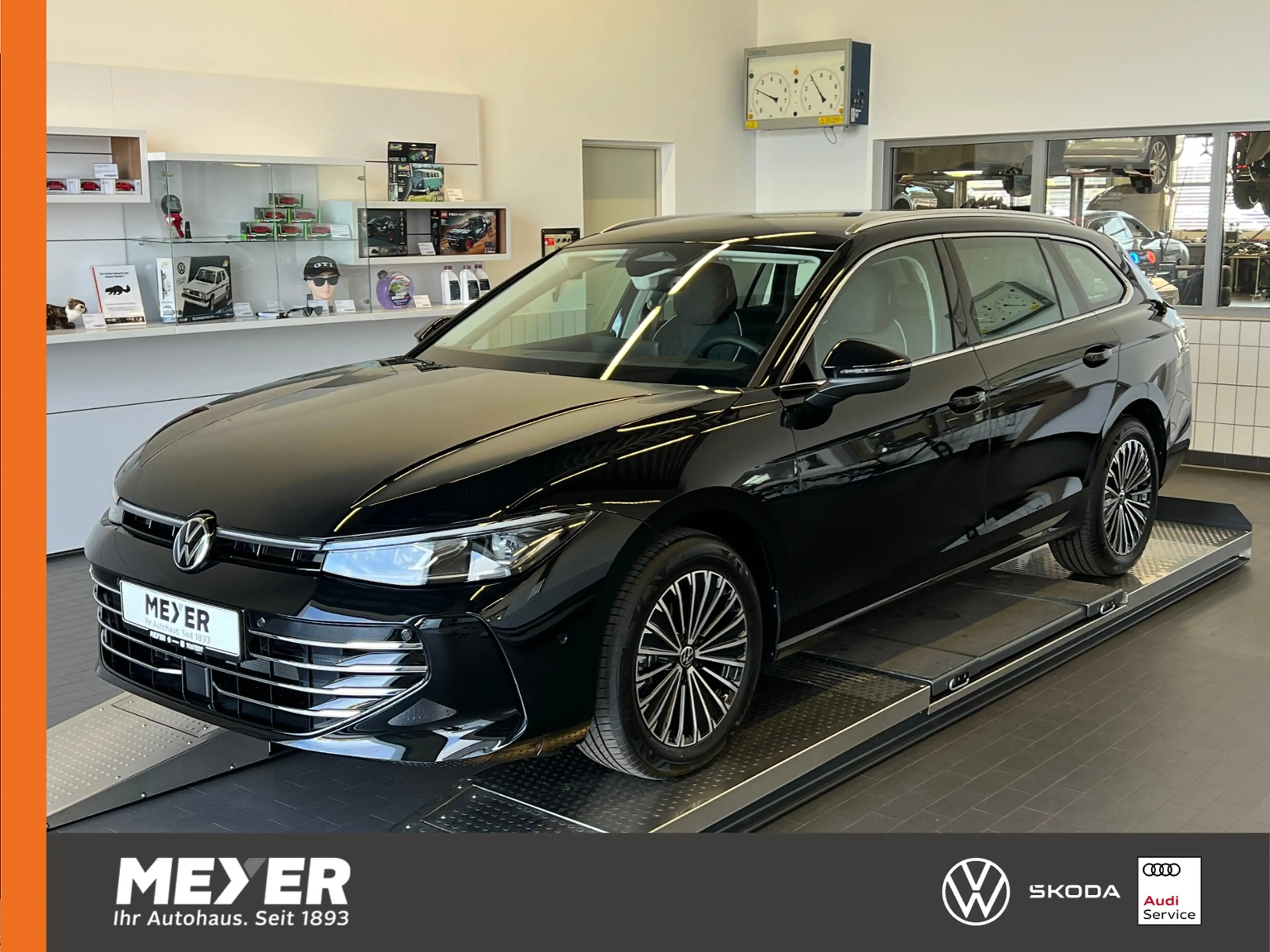 Volkswagen Passat Variant Elegance 1.5 eTSI DSG *AHK,IQ-Light,ACC,Navi*