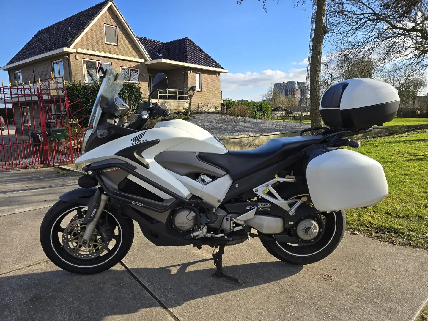 Honda VFR 800 VFR800x crossrunner Bílá - 1