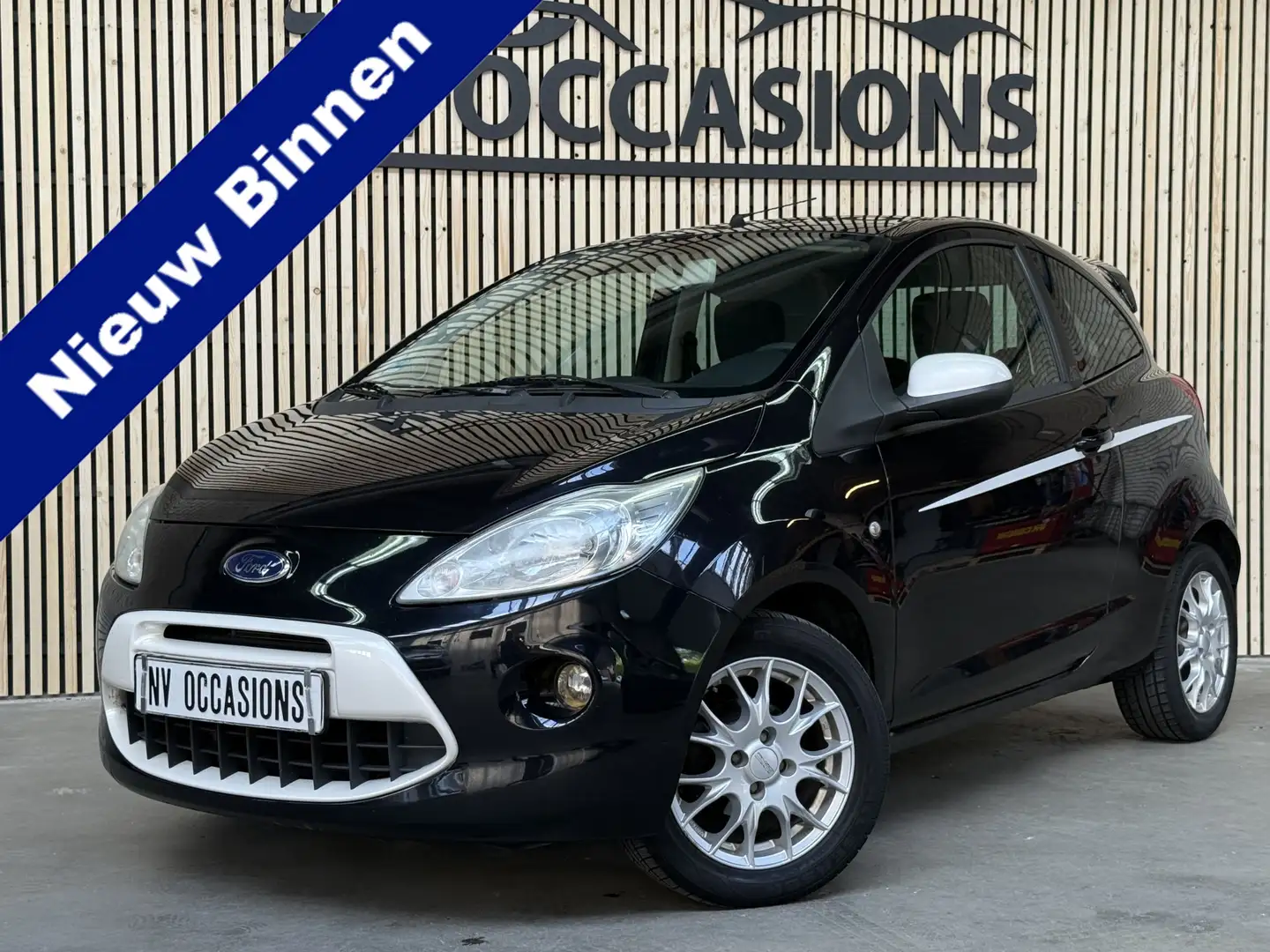 Ford Ka/Ka+ 1.2 Titanium AIRCO/NAP/15"ALL SEASON/ELEKR/SPORTIE Zwart - 1
