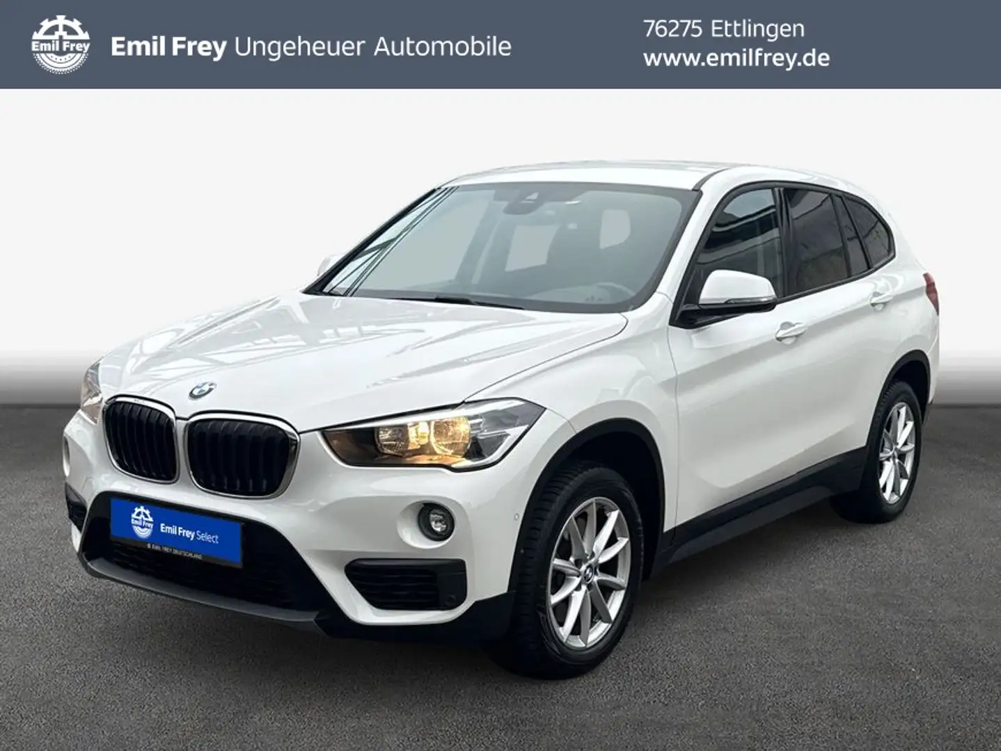 BMW X1 xDrive20i Aut. Advantage Navi AHK Weiß - 1