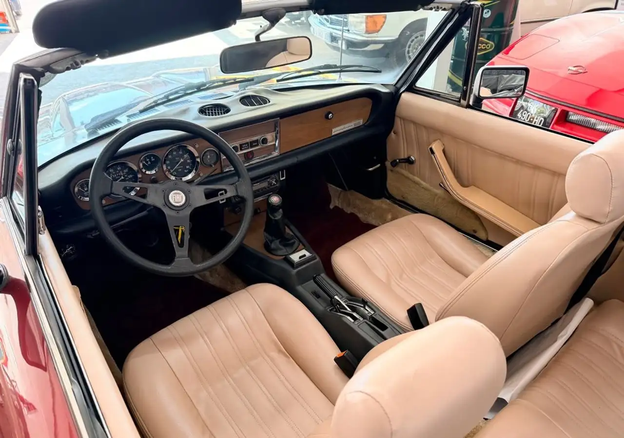 Fiat 124 Spider 2000, foto 6