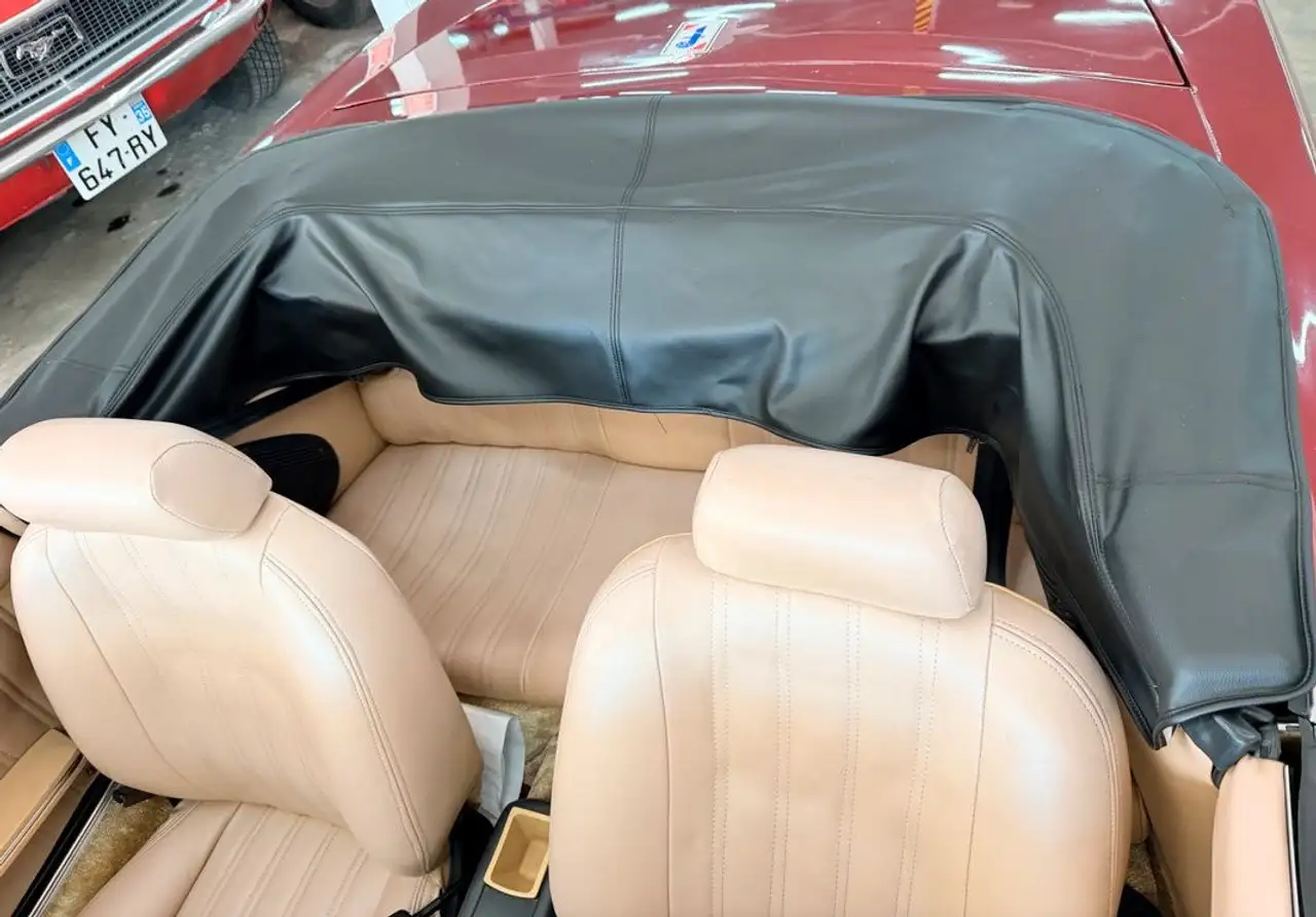 Fiat 124 Spider 2000, foto 7