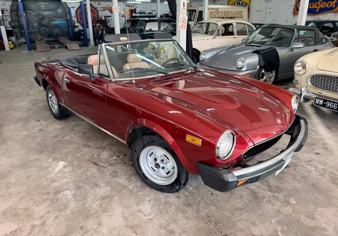 Fiat 124 Spider 2000, foto 2