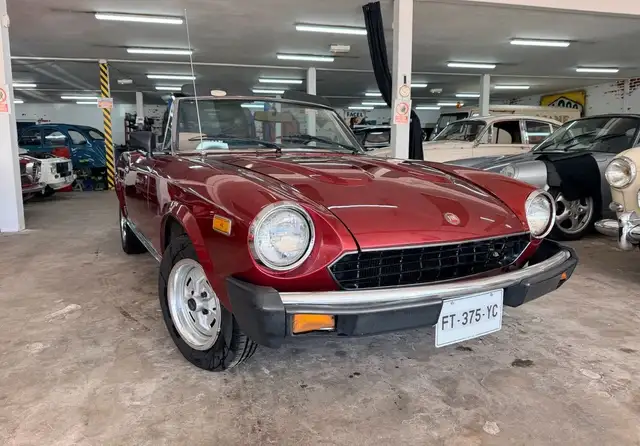 Fiat 124 Spider 2000