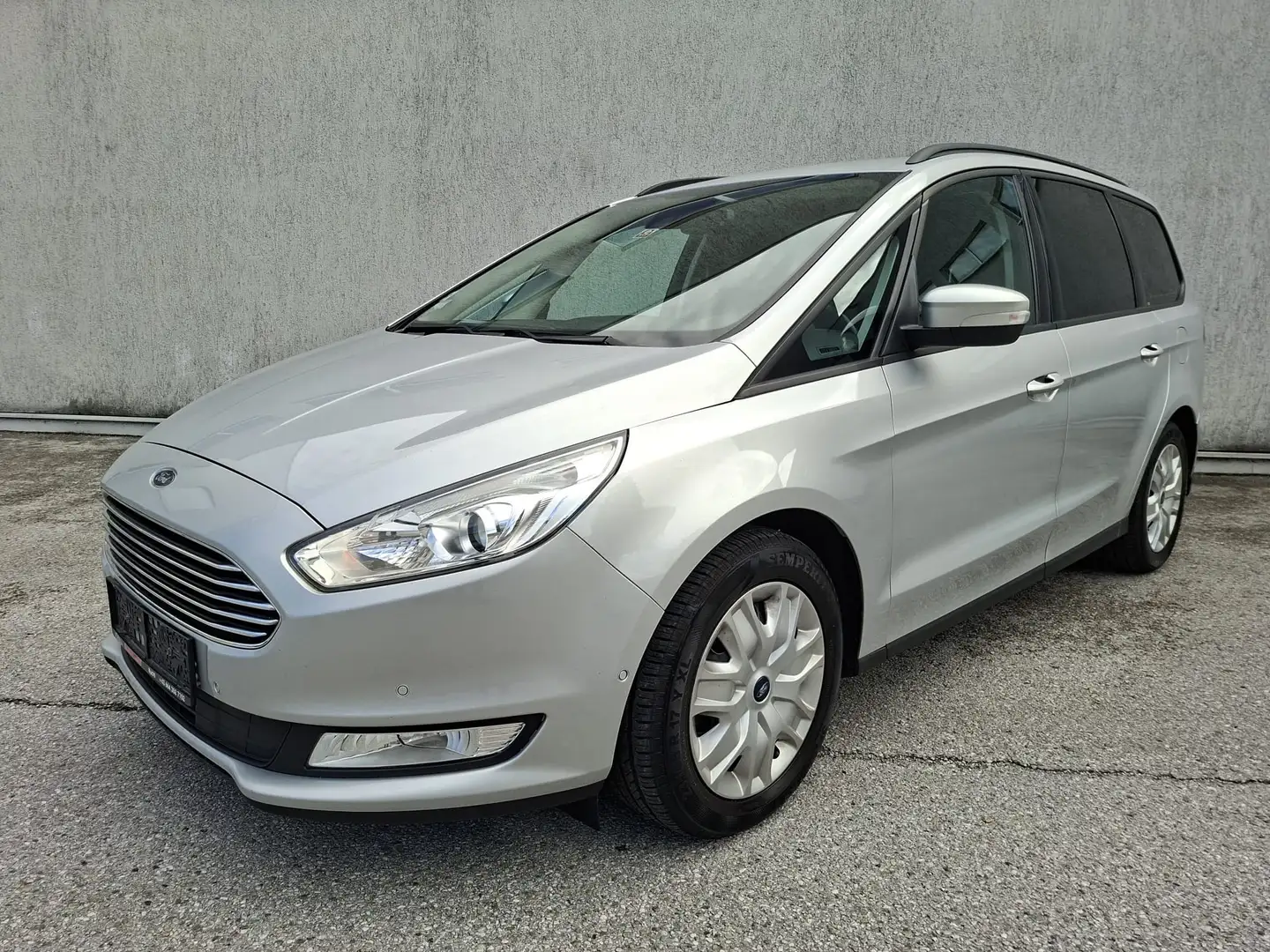 Ford Galaxy 2,0 TDCi Trend Start/Stop Silber - 1