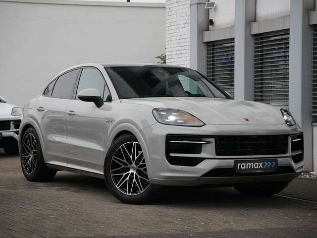Imagine Porsche Cayenne E-Hybrid Coupé SPORTDESIGN-PAKET-INNODRIVE-HUD