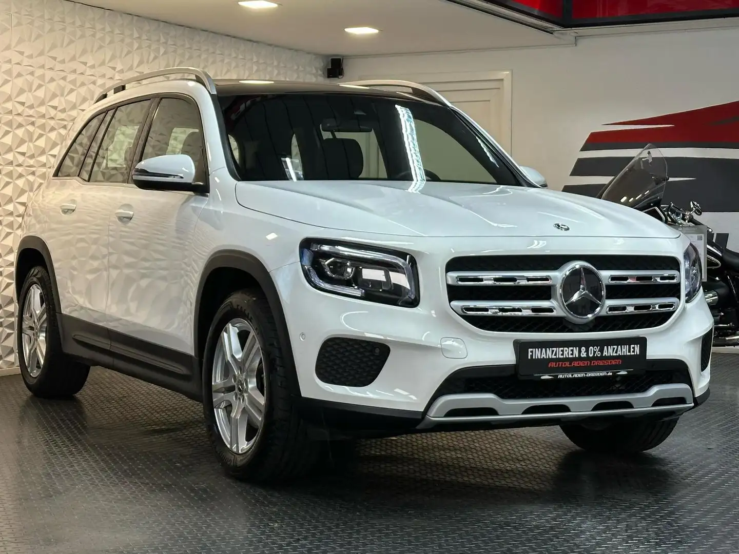 Mercedes-Benz GLB 200 LED#SHZ#TEMPO#SPUR#CAM#NAVI#DAB#KLIMA Weiß - 2