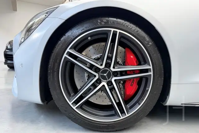 Mercedes-Benz AMG GT Roadster Ansicht 4