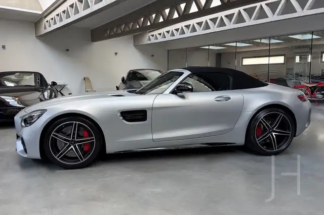 Mercedes-Benz AMG GT Roadster Ansicht 2