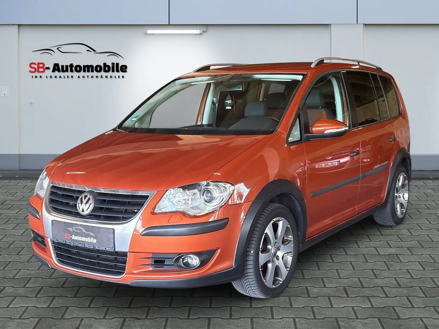 Volkswagen Cross Touran 2.0 TDI Cross Automatik *AHK/XENON/PDC* Naranja - 1