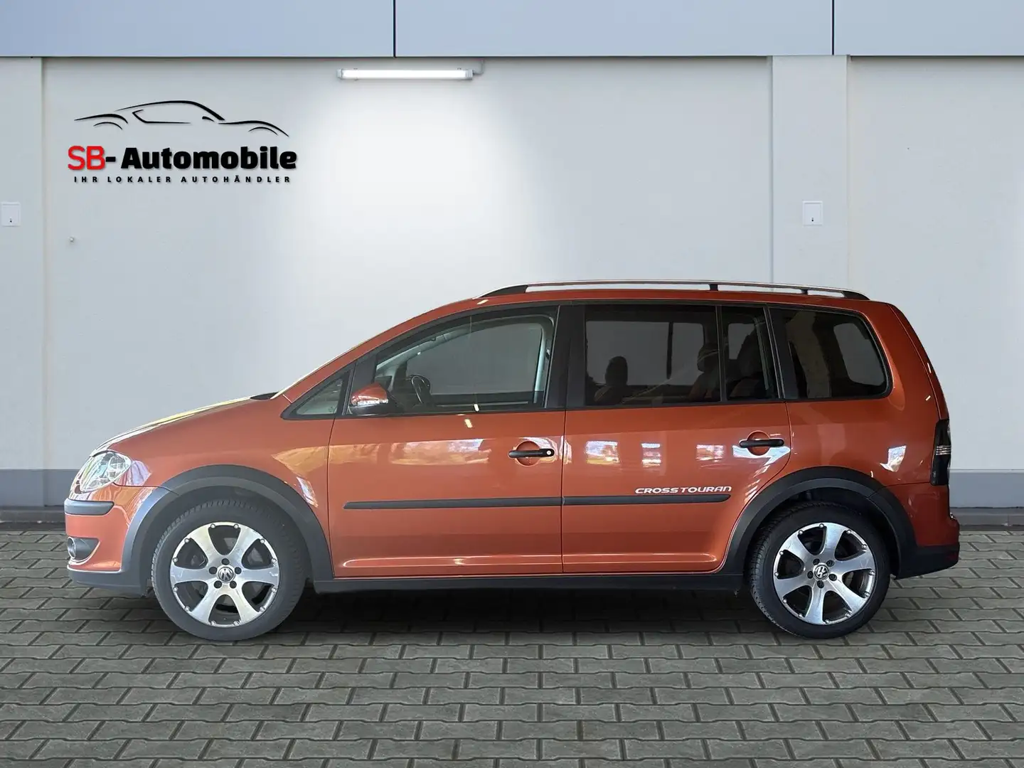 Volkswagen Cross Touran 2.0 TDI Cross Automatik *AHK/XENON/PDC* Naranja - 2
