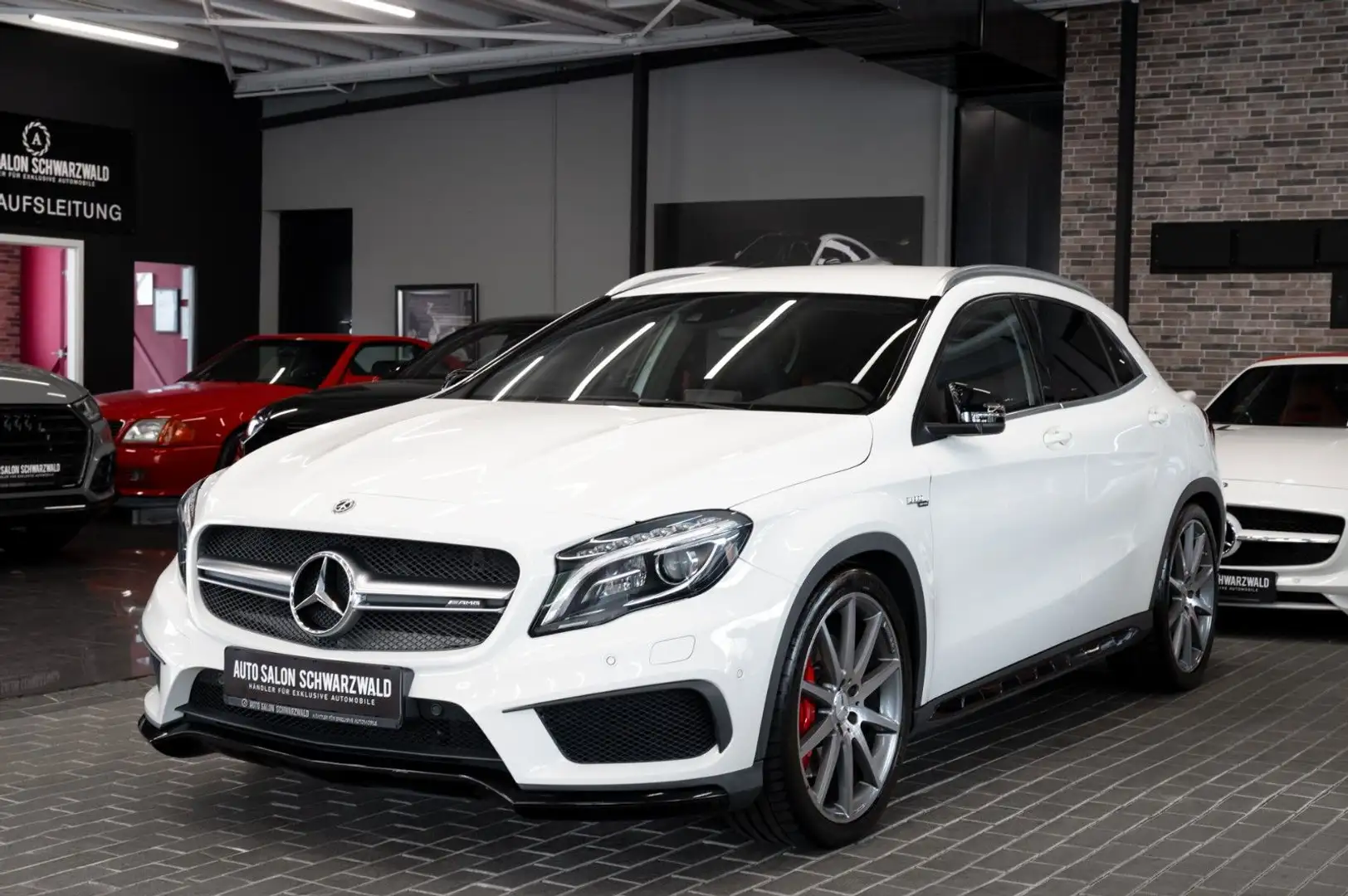 Mercedes-Benz GLA 45 AMG GLA45 AMG 4Matic|AGA OHNE OPF|H&K|20-ZOLL|CARBON Alb - 2