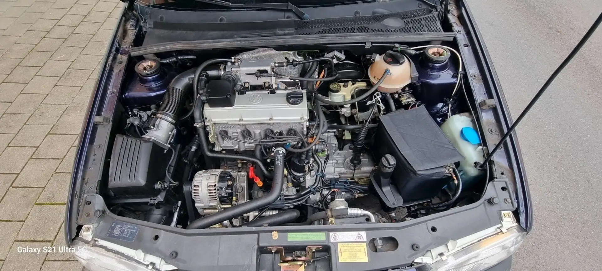 Volkswagen Golf 2.0i GTi - 2