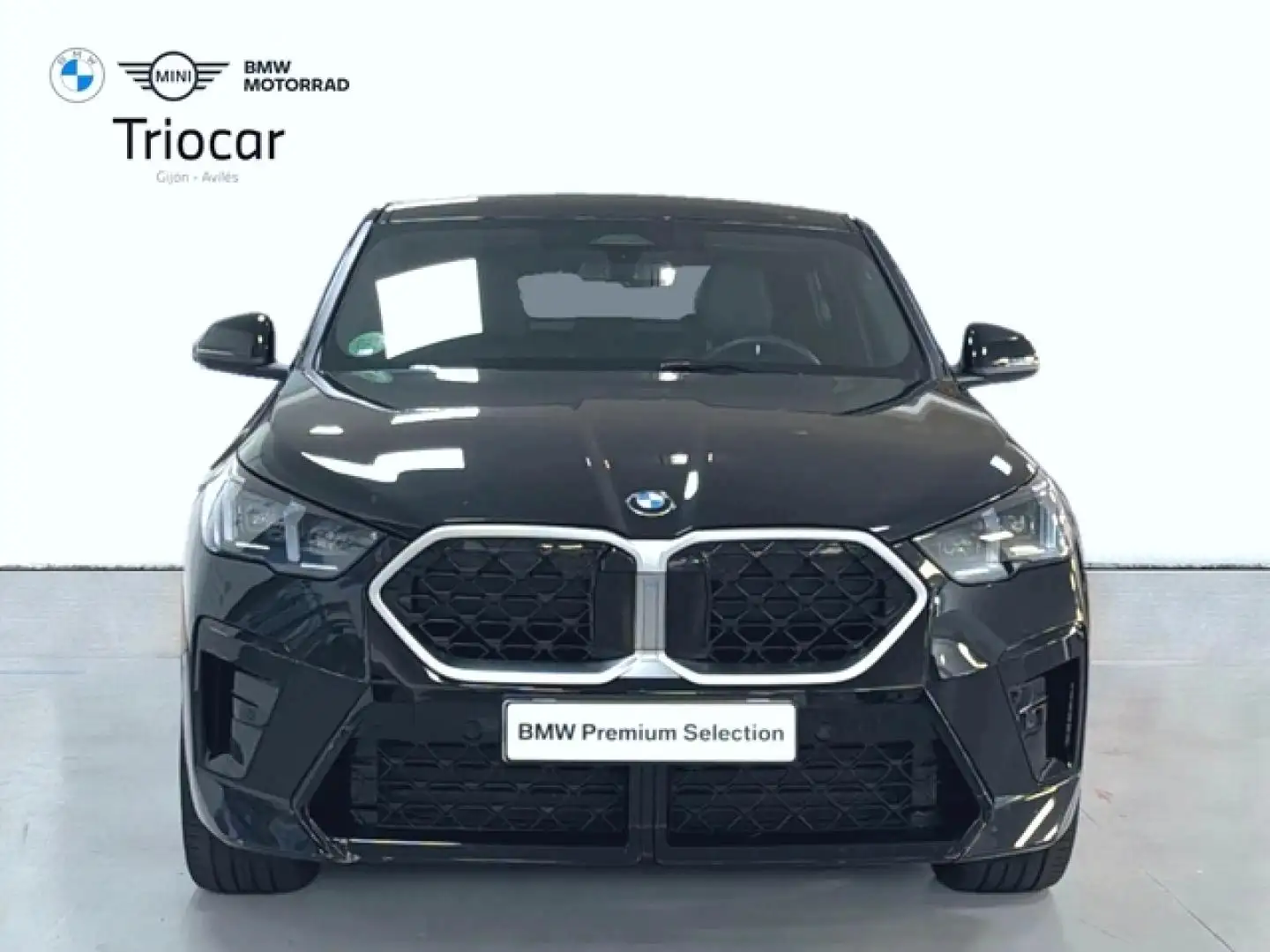 BMW X2 sDrive 18dA Zwart - 2