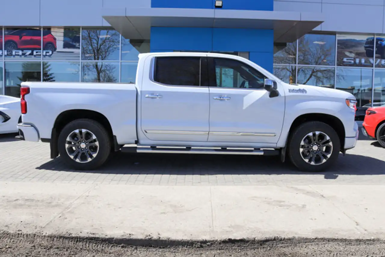 Chevrolet Silverado 1500 снимка Chevrolet Silverado 1500