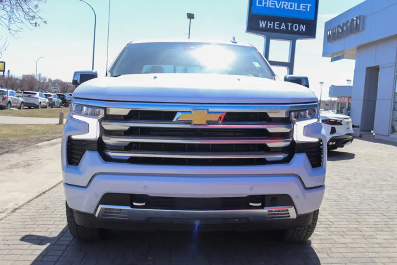 Chevrolet Silverado 1500 снимка Chevrolet Silverado 1500