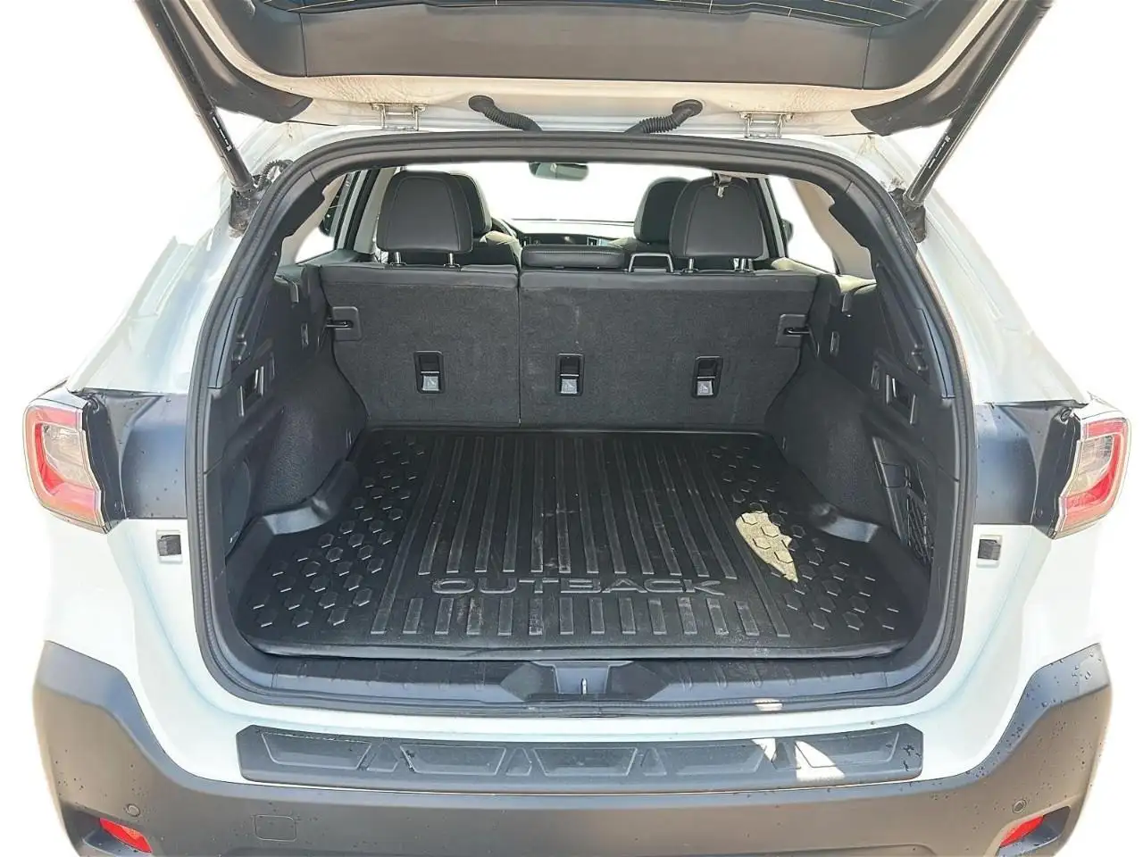 Subaru OUTBACK photo Subaru OUTBACK