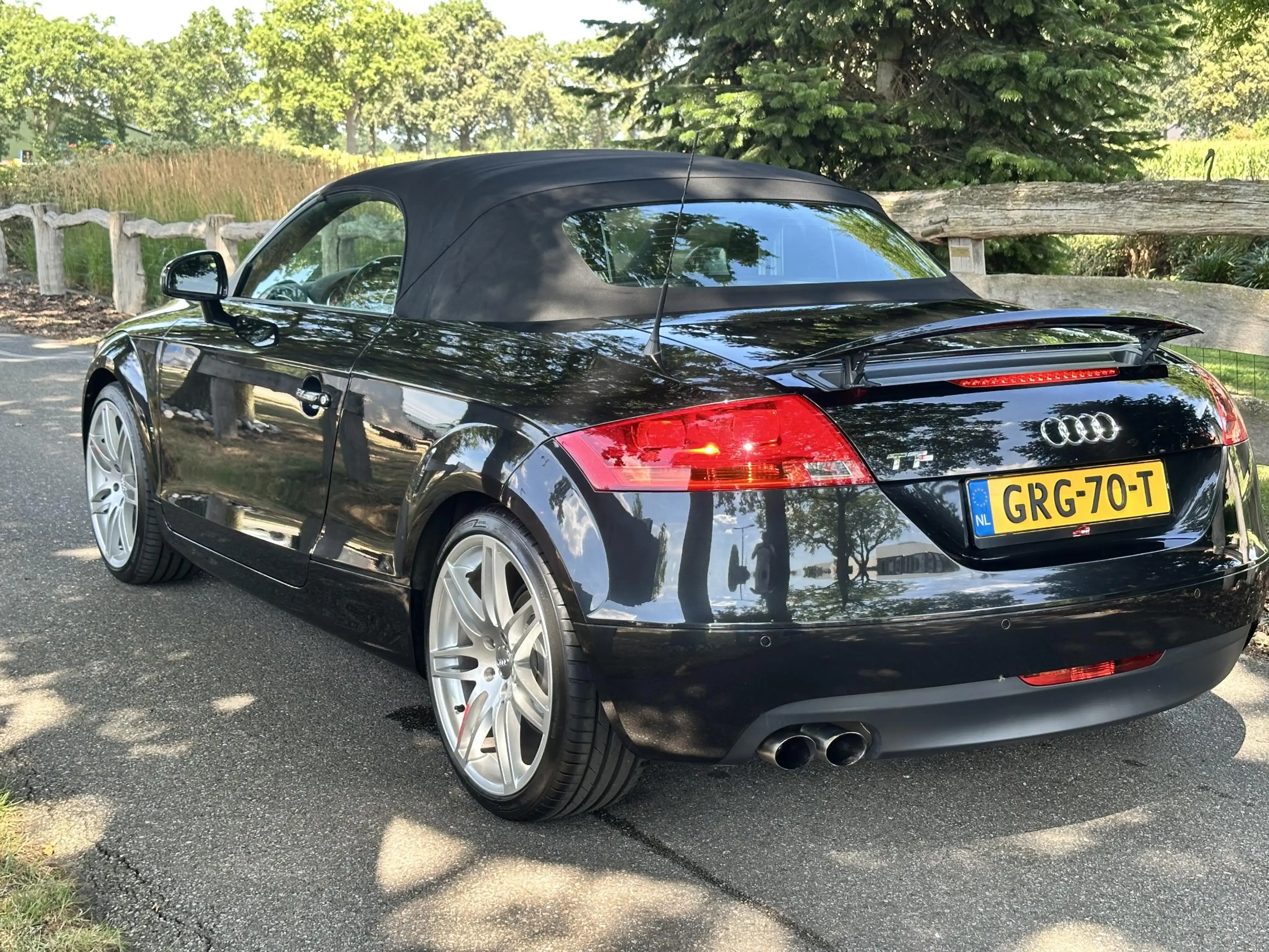 Audi TT Roadster 2.0 TFSI Pro Line — photo 20
