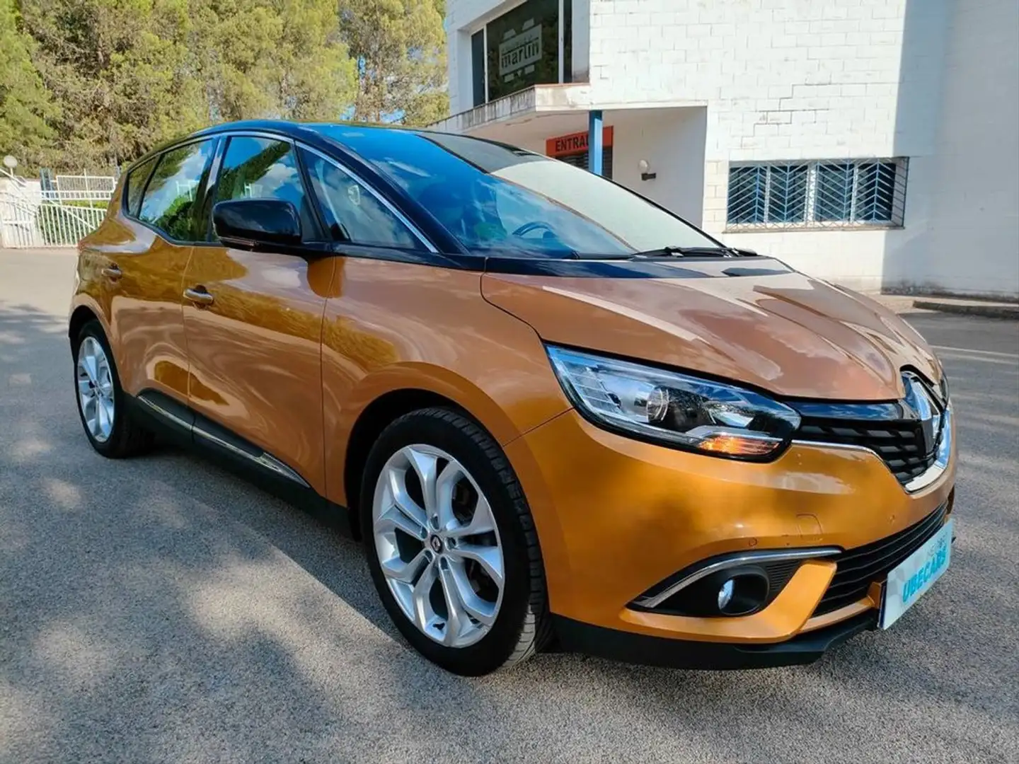 Renault Scenic Intens Energy dCi 81kW 110CV Жовтий - 2