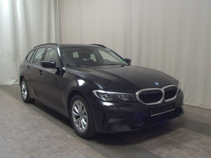 BMW 320 dA Touring Advantage T-Leder Navi LED Shz — photo 3