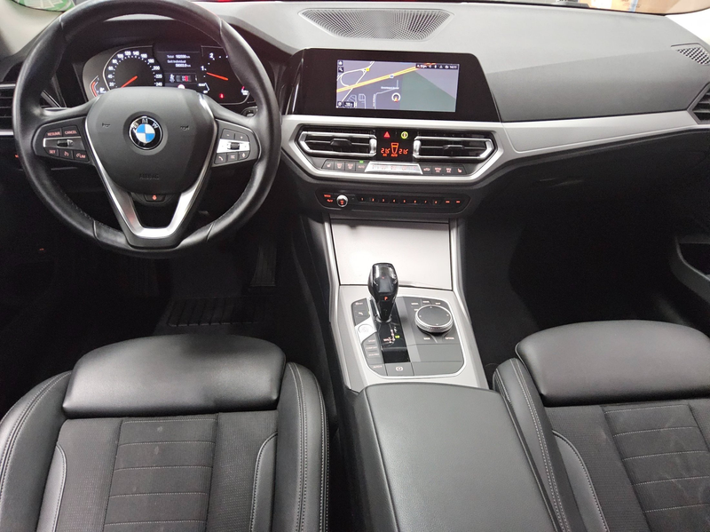 BMW 320 dA Touring Advantage T-Leder Navi LED Shz — photo 5
