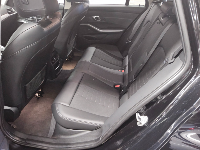 BMW 320 dA Touring Advantage T-Leder Navi LED Shz — photo 13
