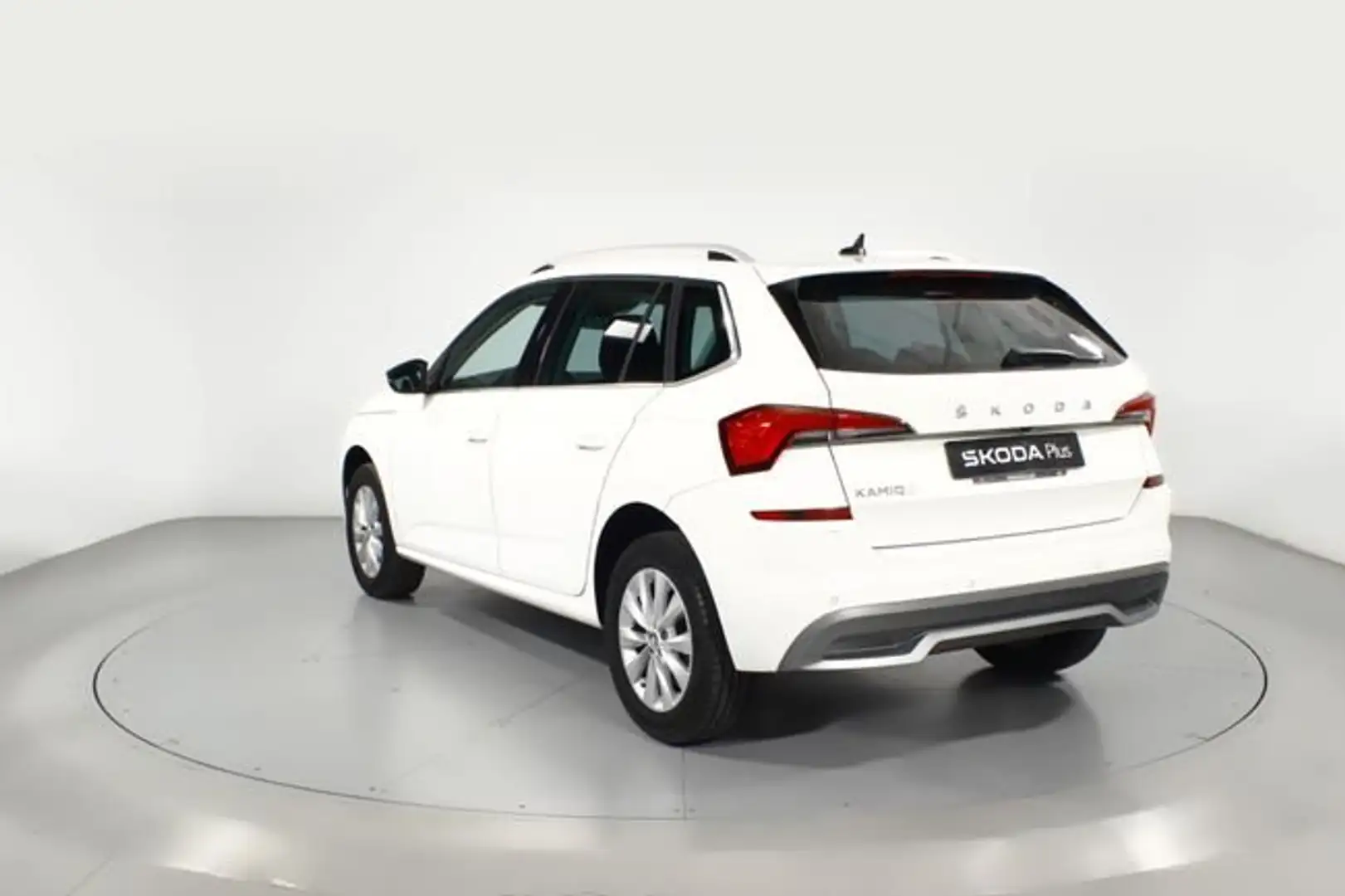 Skoda Kamiq 1.0 TSI Emotion 81kW Blanco - 2