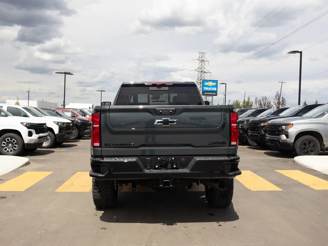 Chevrolet Silverado 2500 photo Chevrolet Silverado 2500