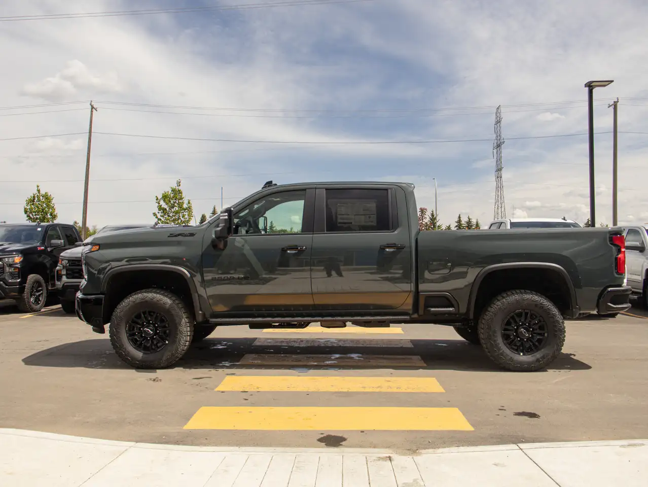 Chevrolet Silverado 2500 photo Chevrolet Silverado 2500