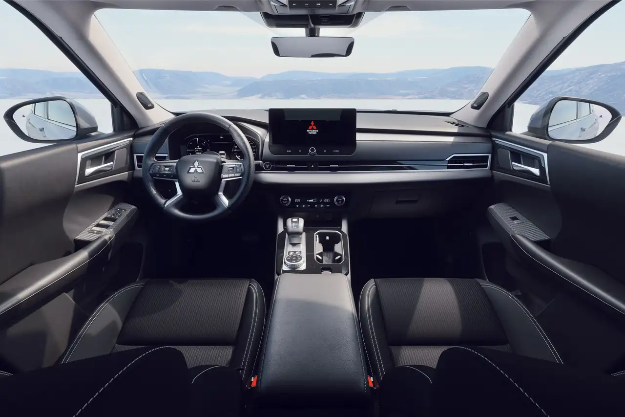 Mitsubishi Outlander 2026