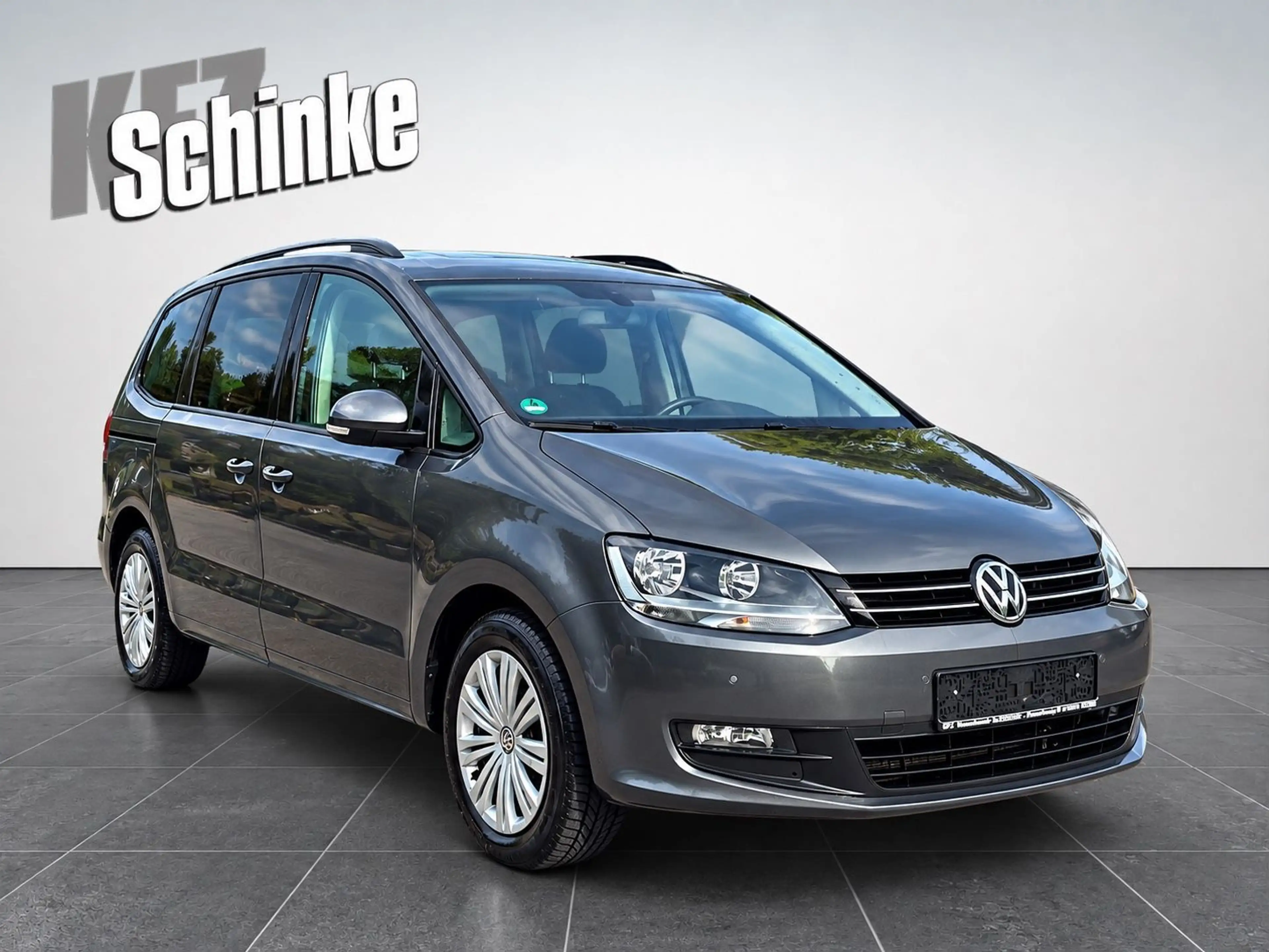 Volkswagen Sharan Trendline — photo 3